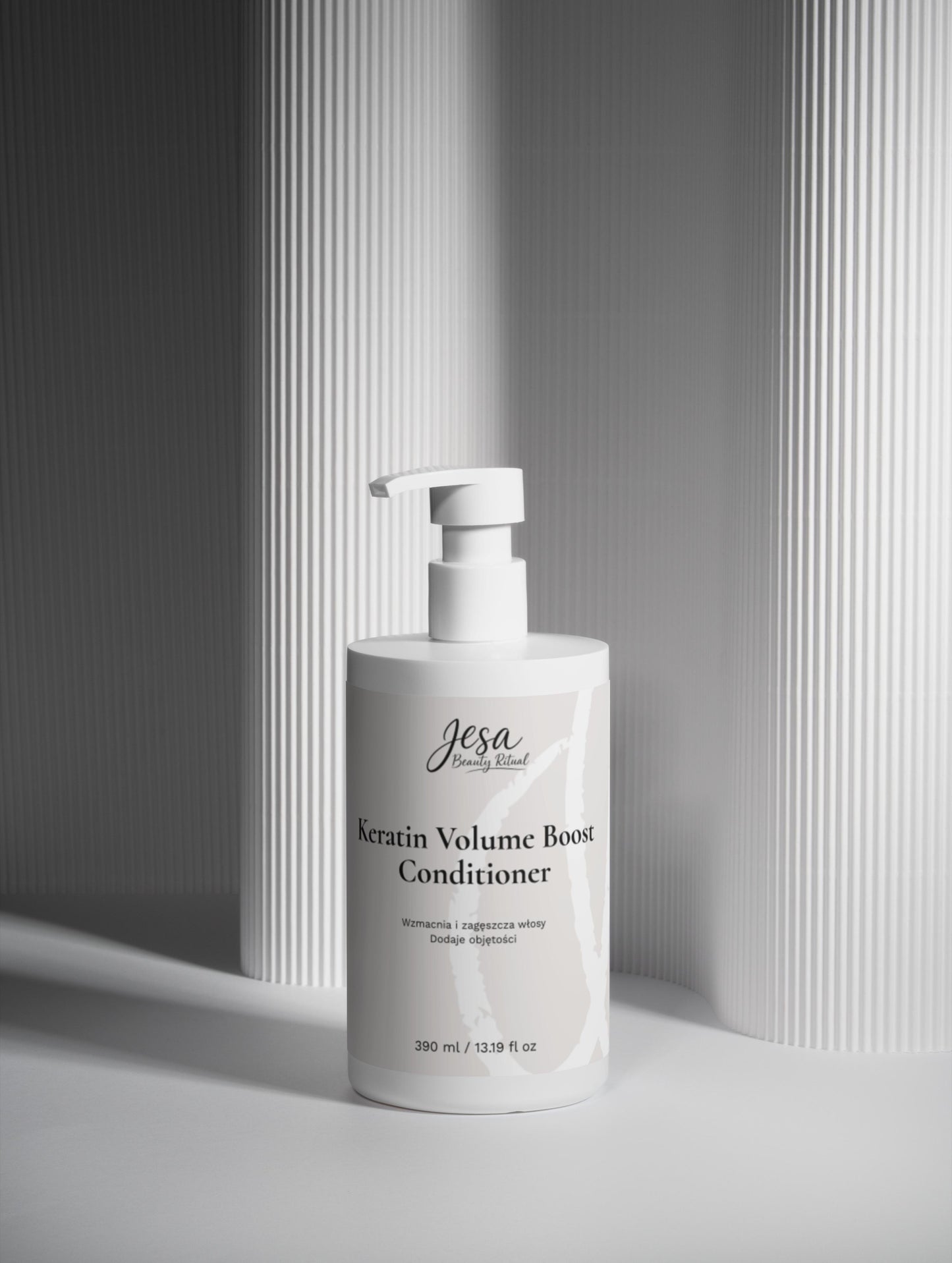 Odżywka zwiększająca objętość z keratyną